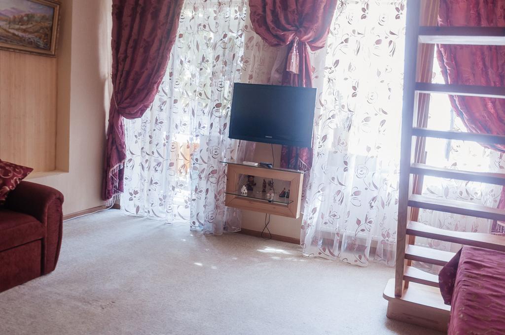 Apartment Na Shevchenka 3 Львов Экстерьер фото