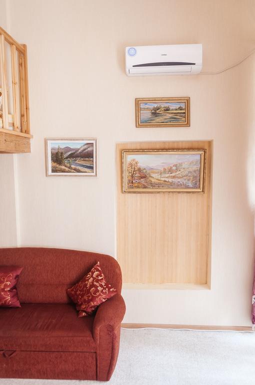 Apartment Na Shevchenka 3 Львов Экстерьер фото
